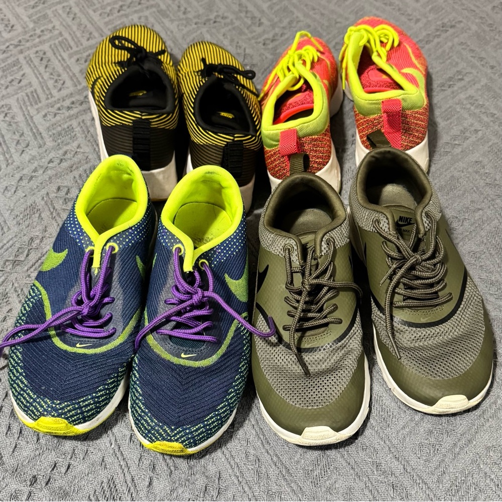 Nike Athea Multi-Color Bundle - Picture 2 of 5